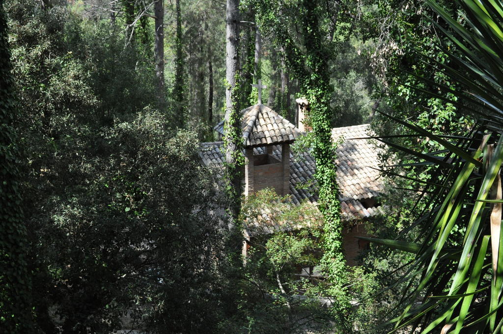 Casa Rural Ermita Santa Maria De La Sierra Villa Arroyo Frio Rum bild